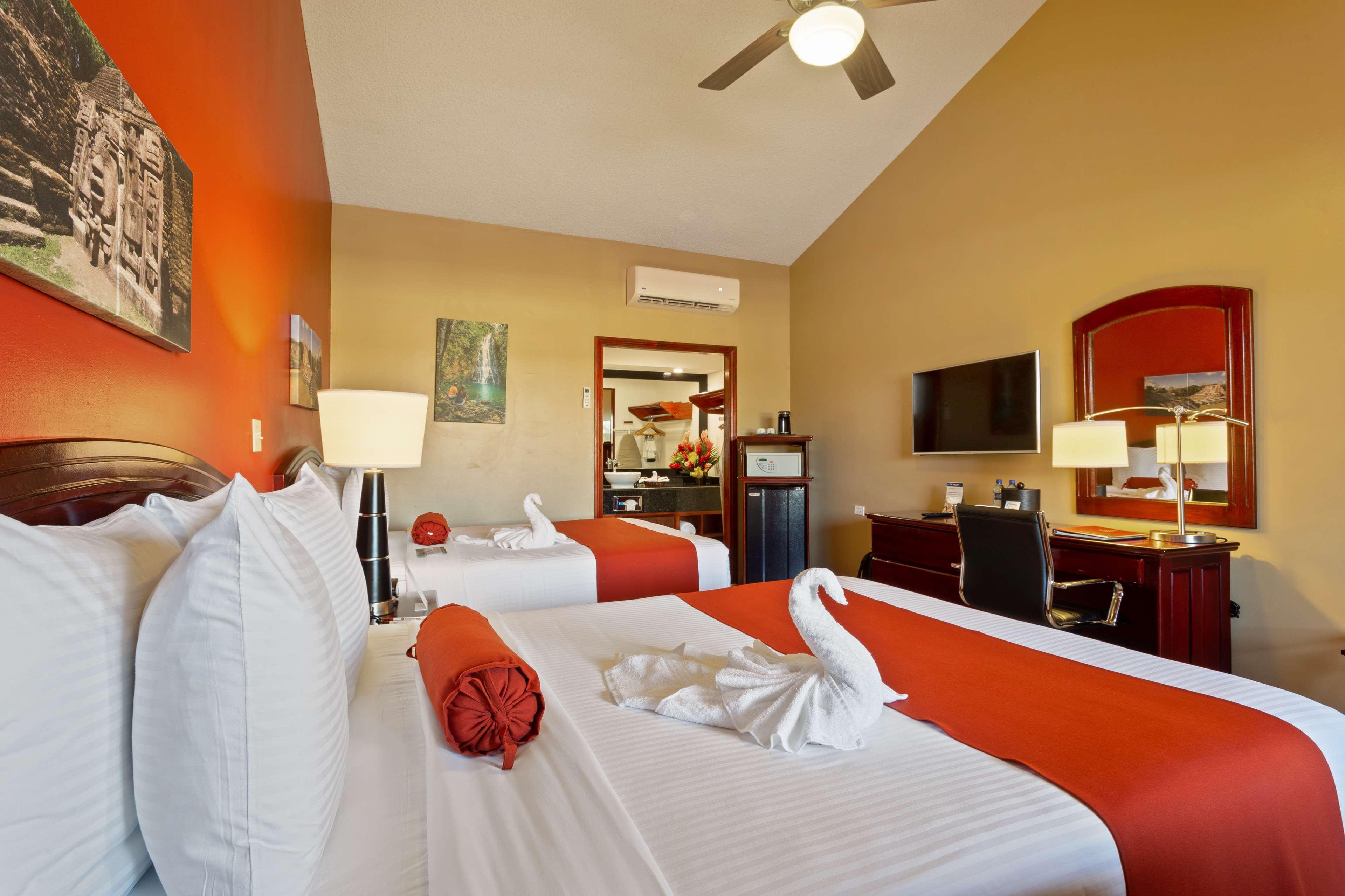 Best Western Plus Belize Biltmore Plaza Cidade de Belize Exterior foto