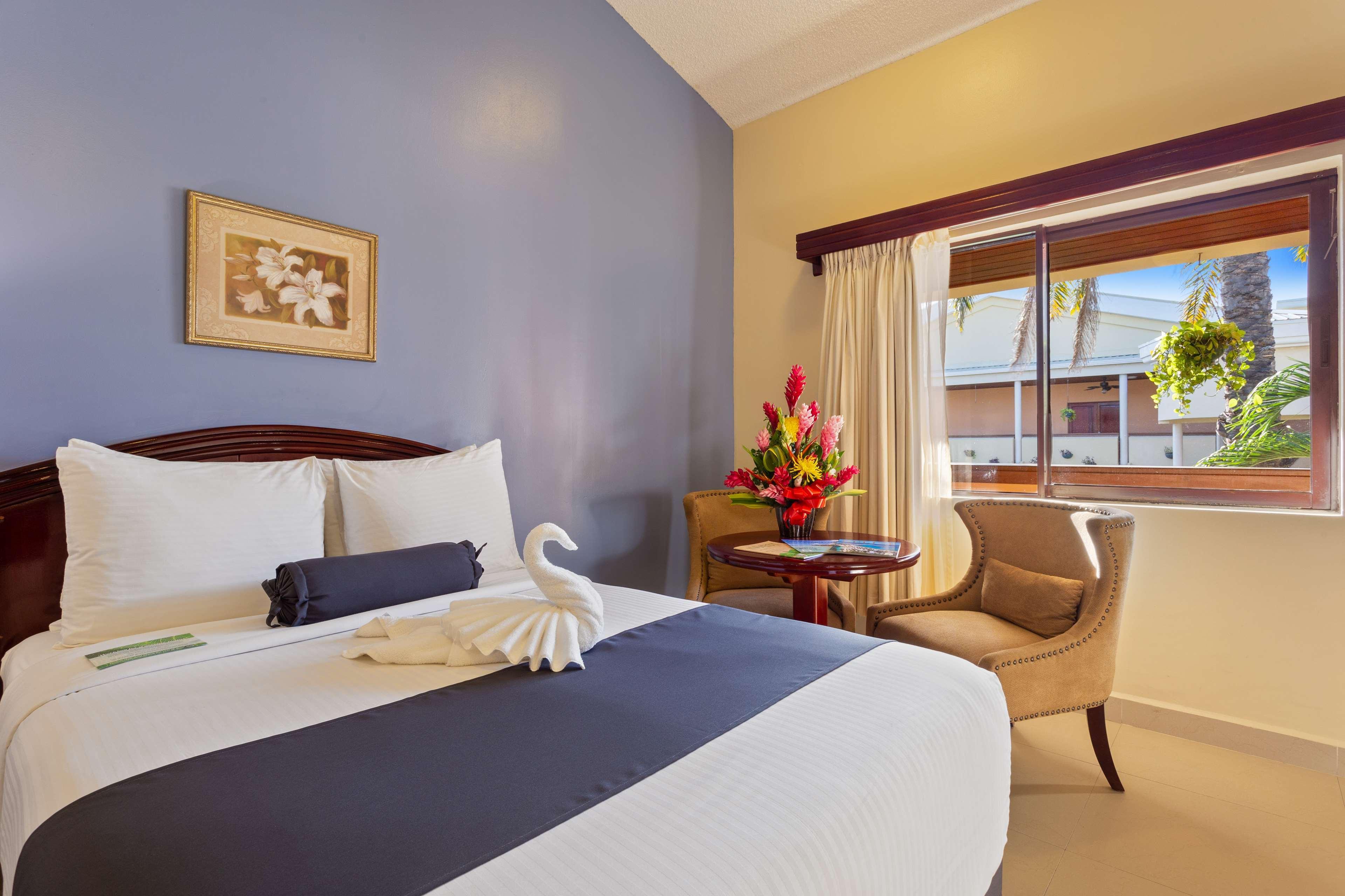 Best Western Plus Belize Biltmore Plaza Cidade de Belize Exterior foto